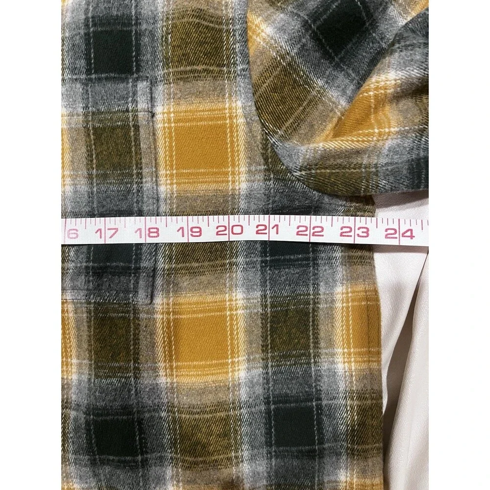 NWOT Vans Pemberton Heavy Shirt Jacket Flannel Plaid Shacket Large Yellow Gray
